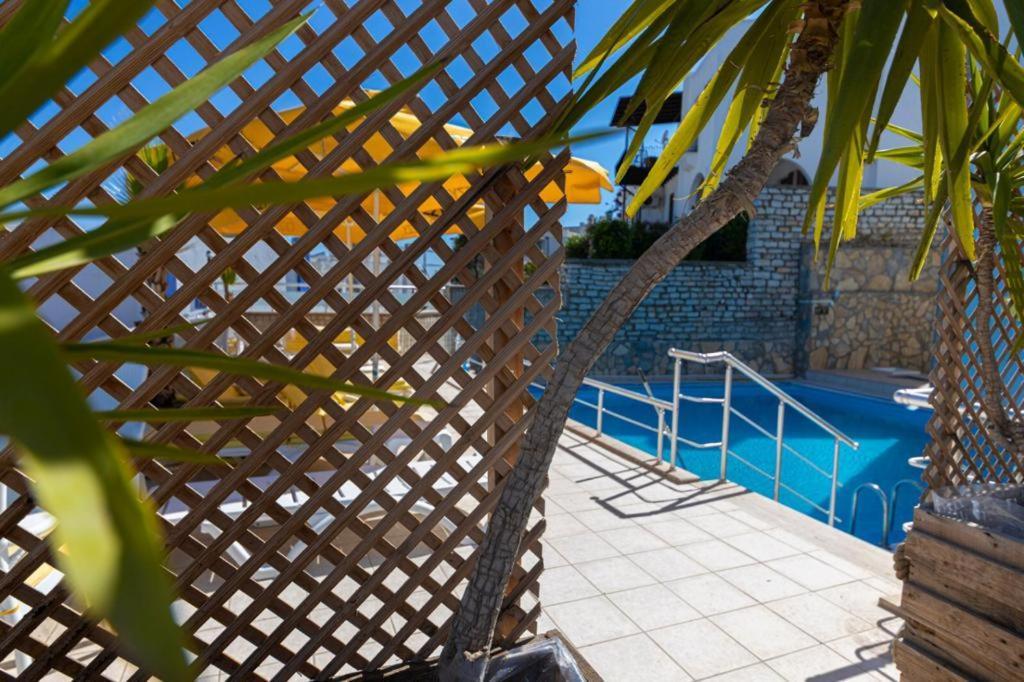 Hola Bodrum Muğla Exteriör bild